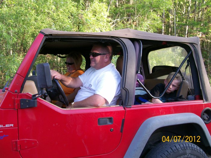 2012-Apr-07HGR4X4_nightride 025